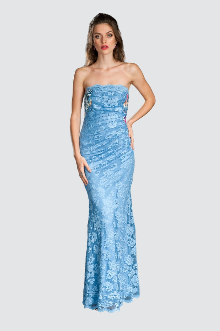 Schulterfreies Spitzenkleid