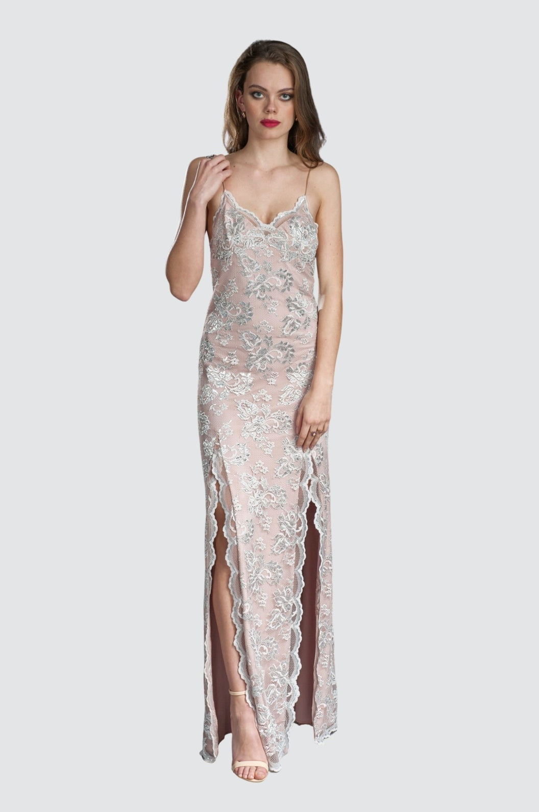 Spitzenkleid mit Schlitzdetail