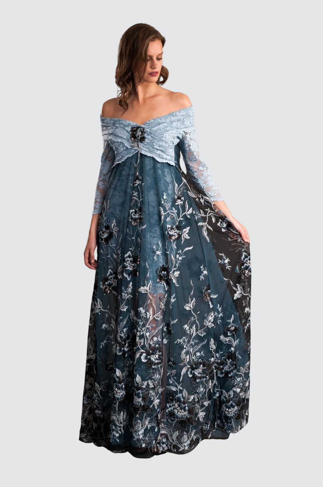 Robe mi-longue bouffante à col en V