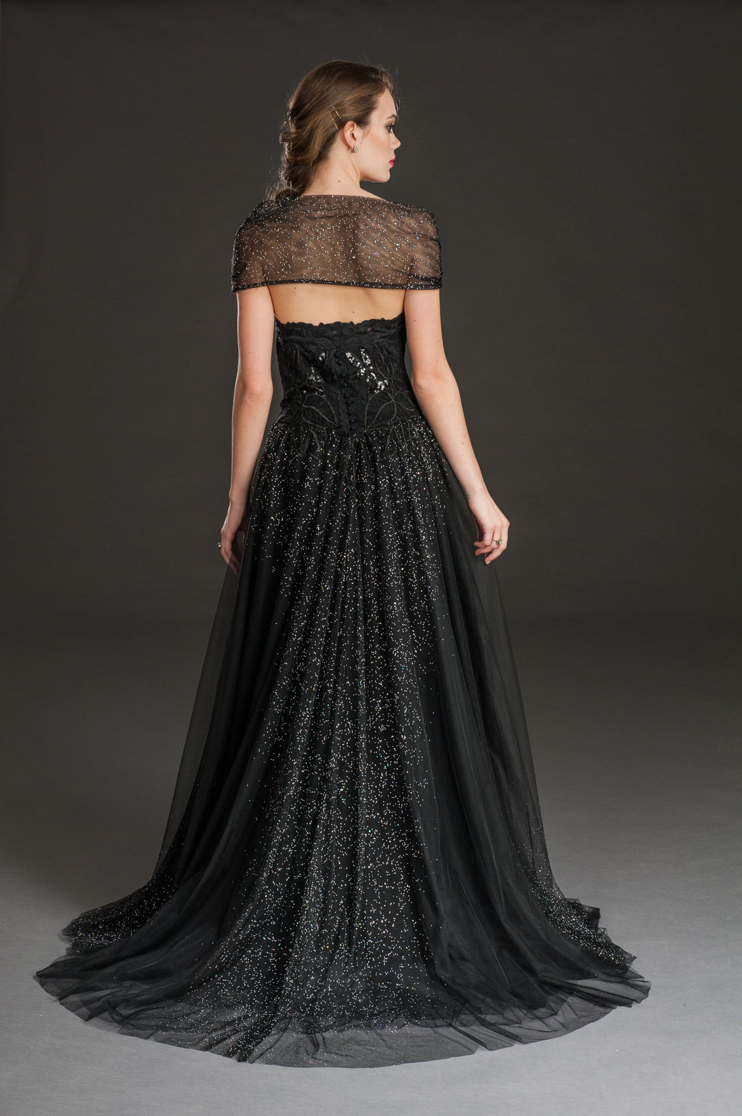 Elegant Black Evening Gown with Sparkling Sequin Detailing-1