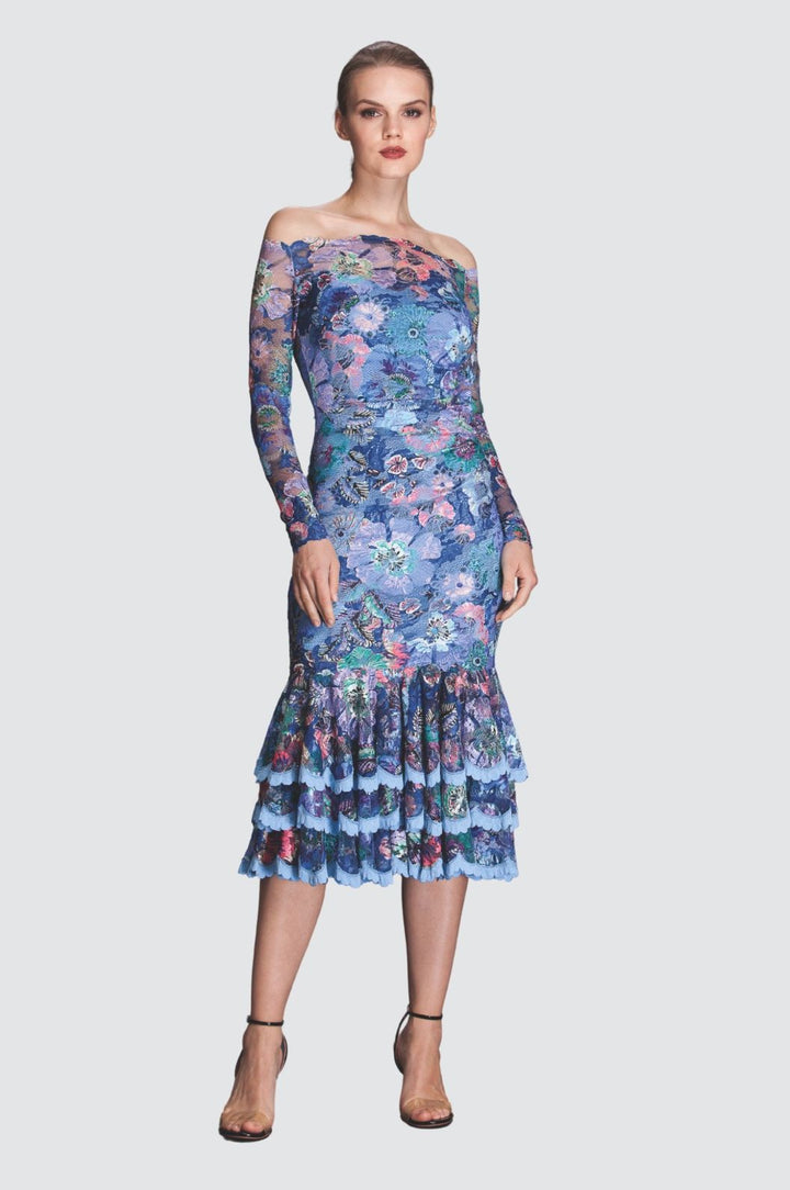 Ensemble assorti en dentelle bleu foncé
