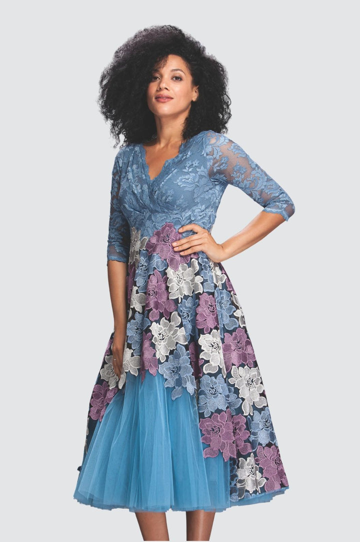 Ensemble assorti en dentelle bleu foncé