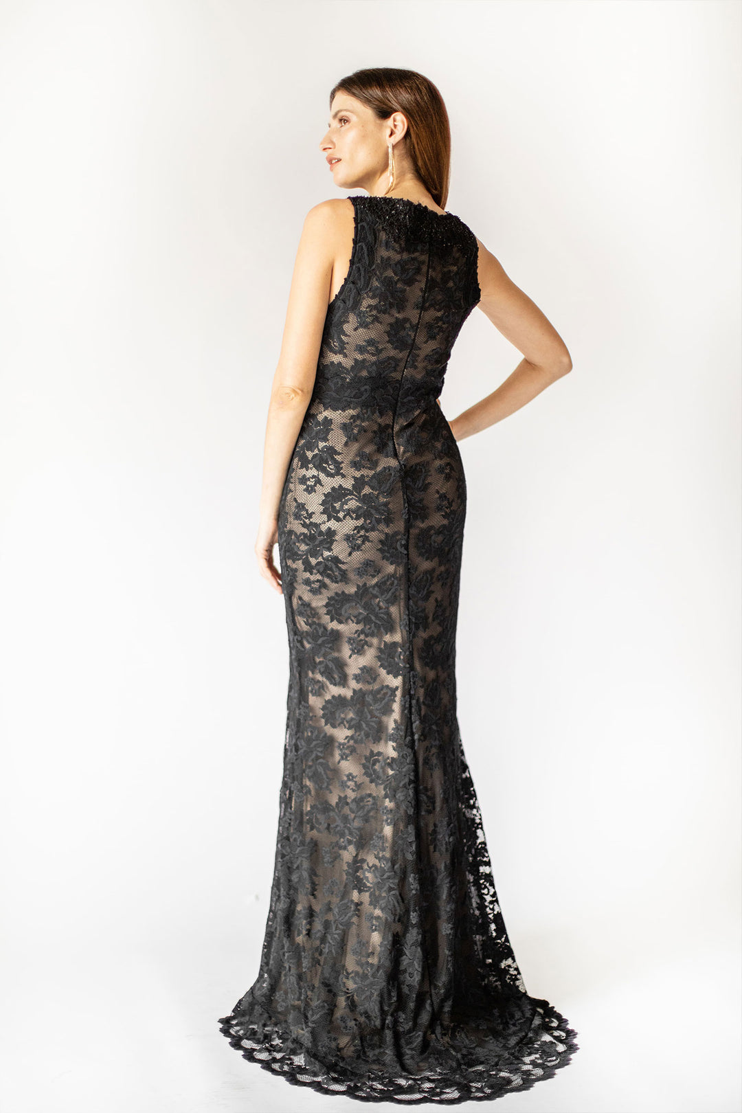 Midnight Temptation Schwarzes Spitzenkleid mit hohem Schlitz