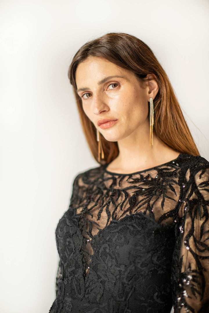 Noir Elegance Meerjungfrauenkleid aus Spitze mit luxuriöser Schleppe