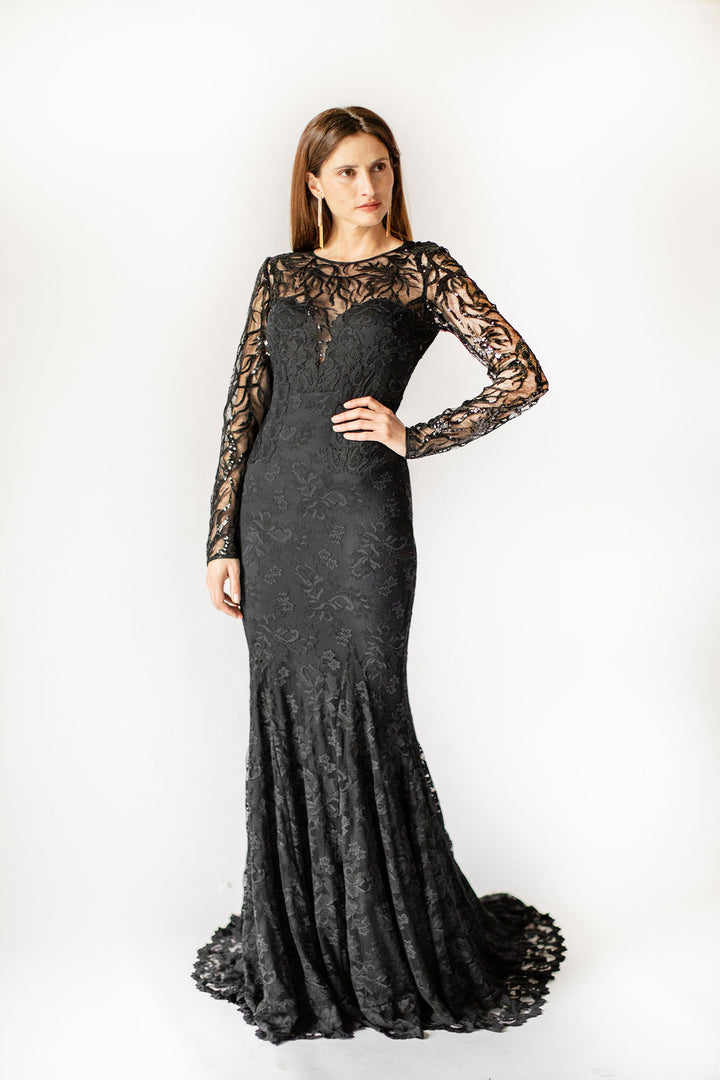 Noir Elegance Meerjungfrauenkleid aus Spitze mit luxuriöser Schleppe