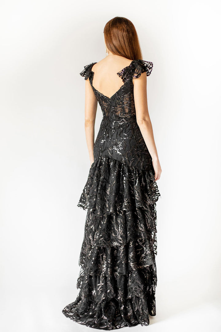 Midnight Muse – Pailletten-Maxikleid mit kraftvollem hohem Schlitz