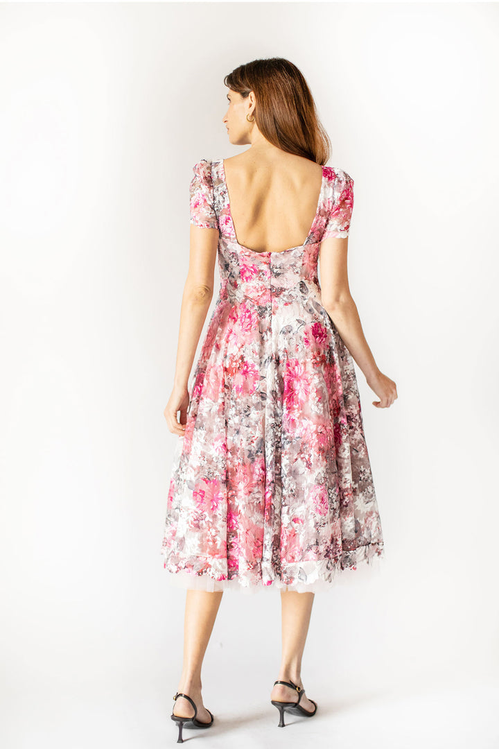 Rosa A-Linien-Kleid mit Herzausschnitt