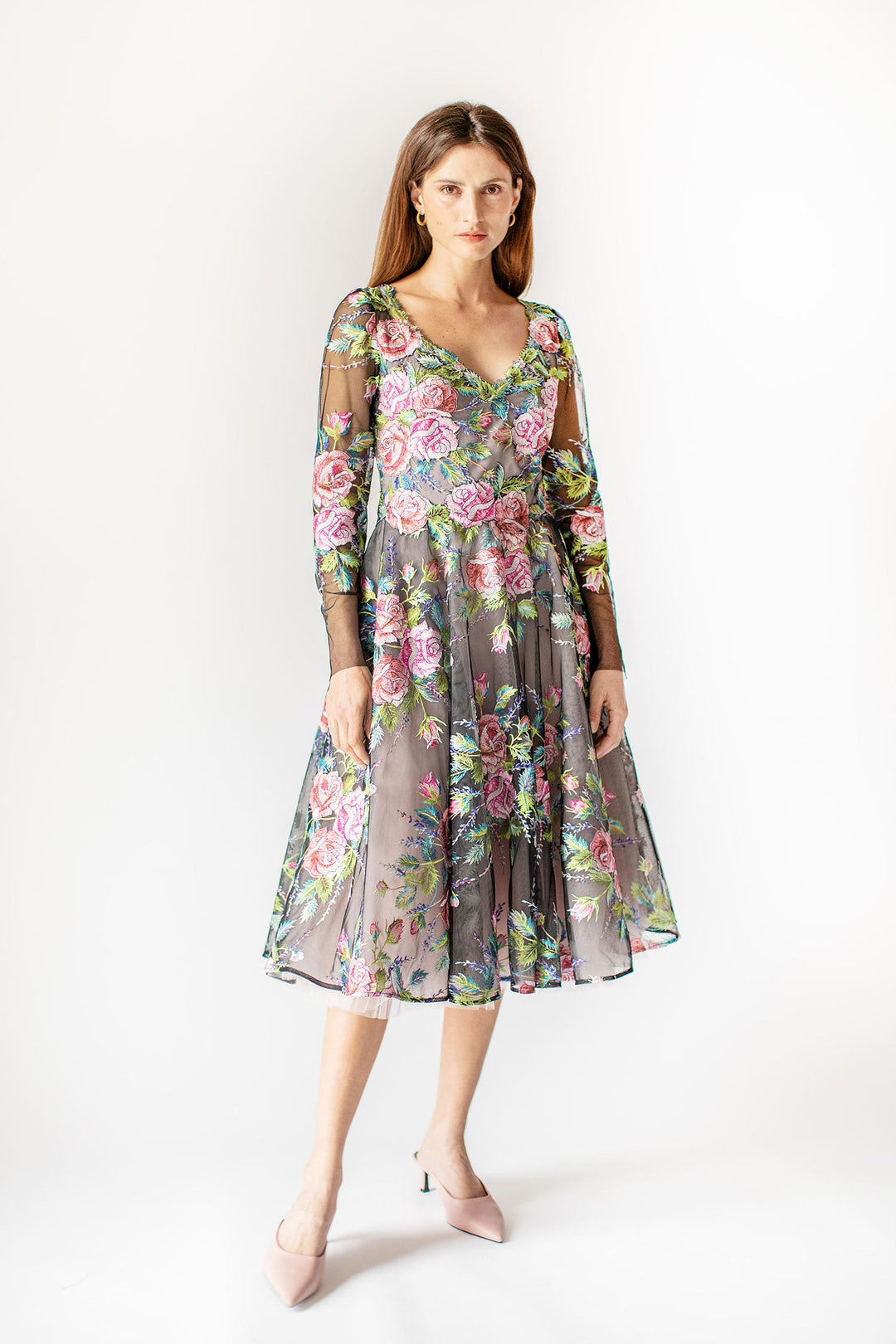 Romance Rosie Kleid mit V-Ausschnitt