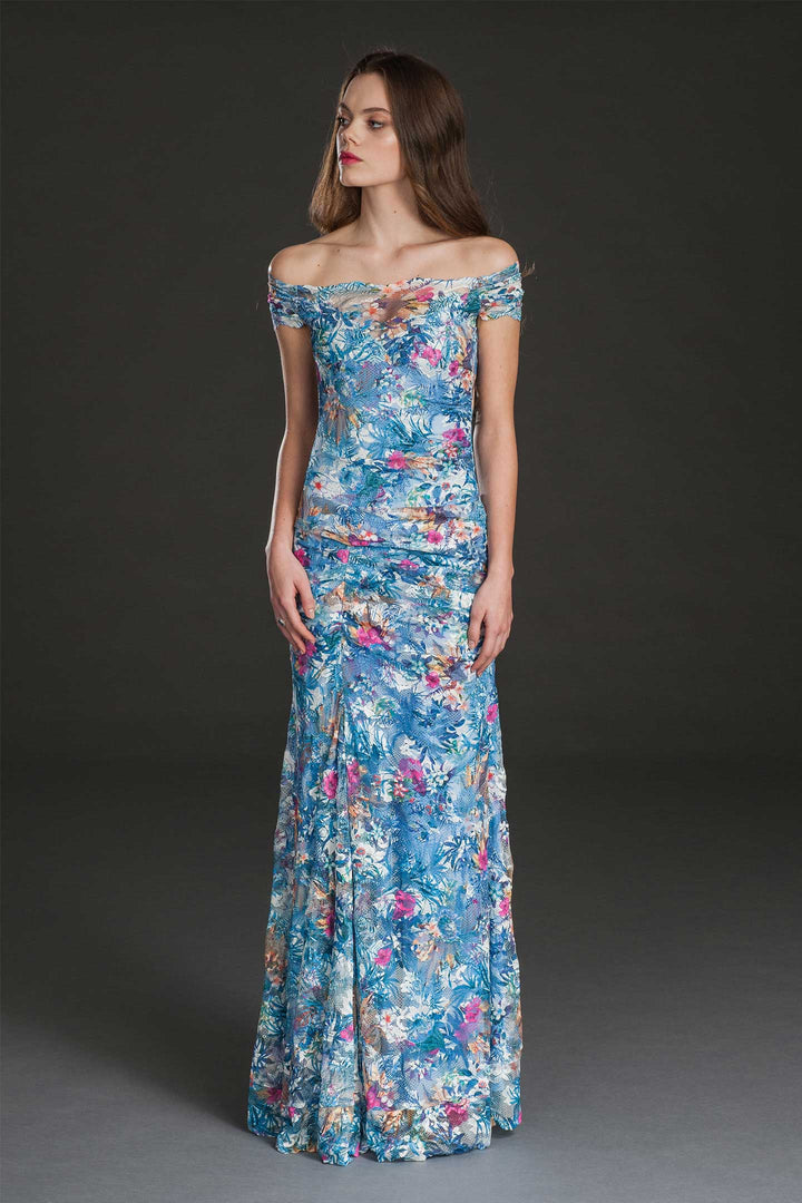 Robe longue classique à épaules dénudées