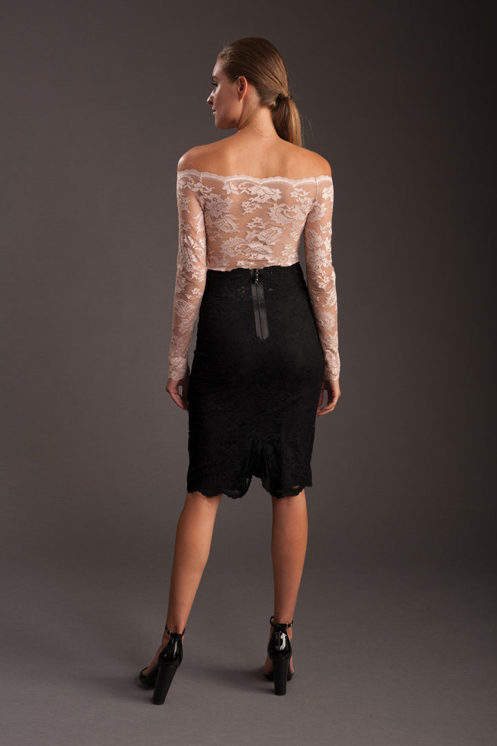 Knee Length Lace Skirt-1