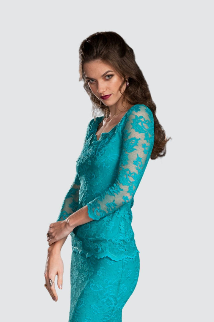 Haut élégant en dentelle bleu sarcelle