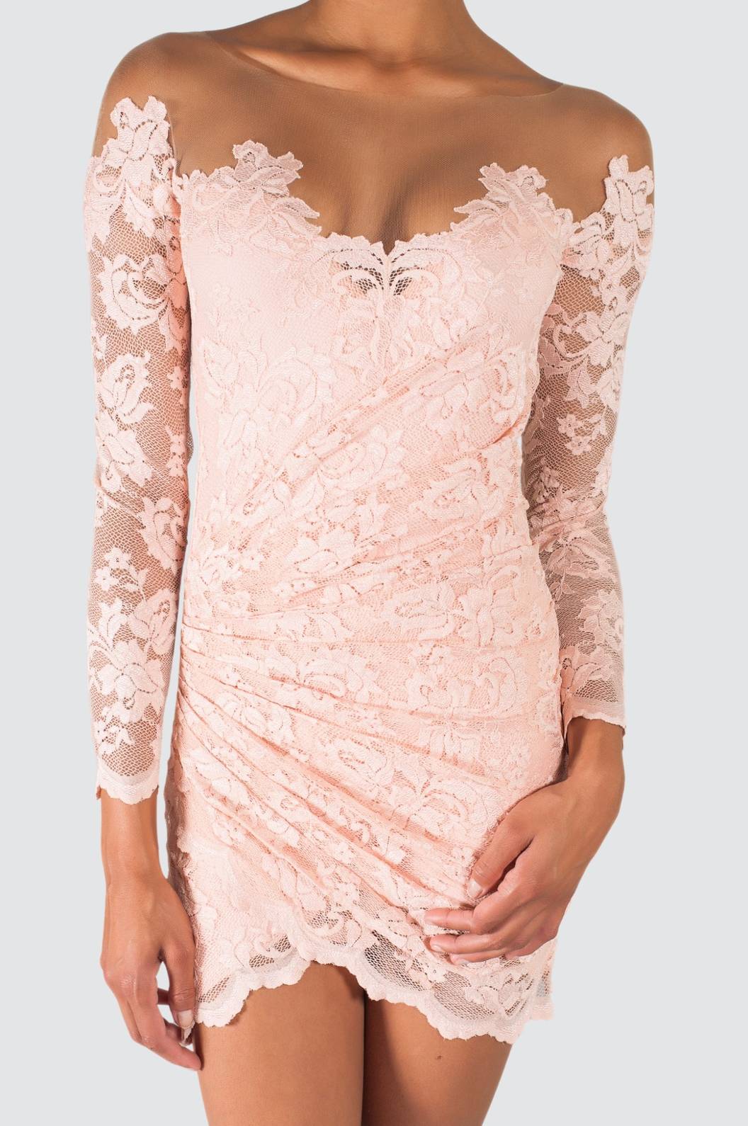 Tunique en dentelle