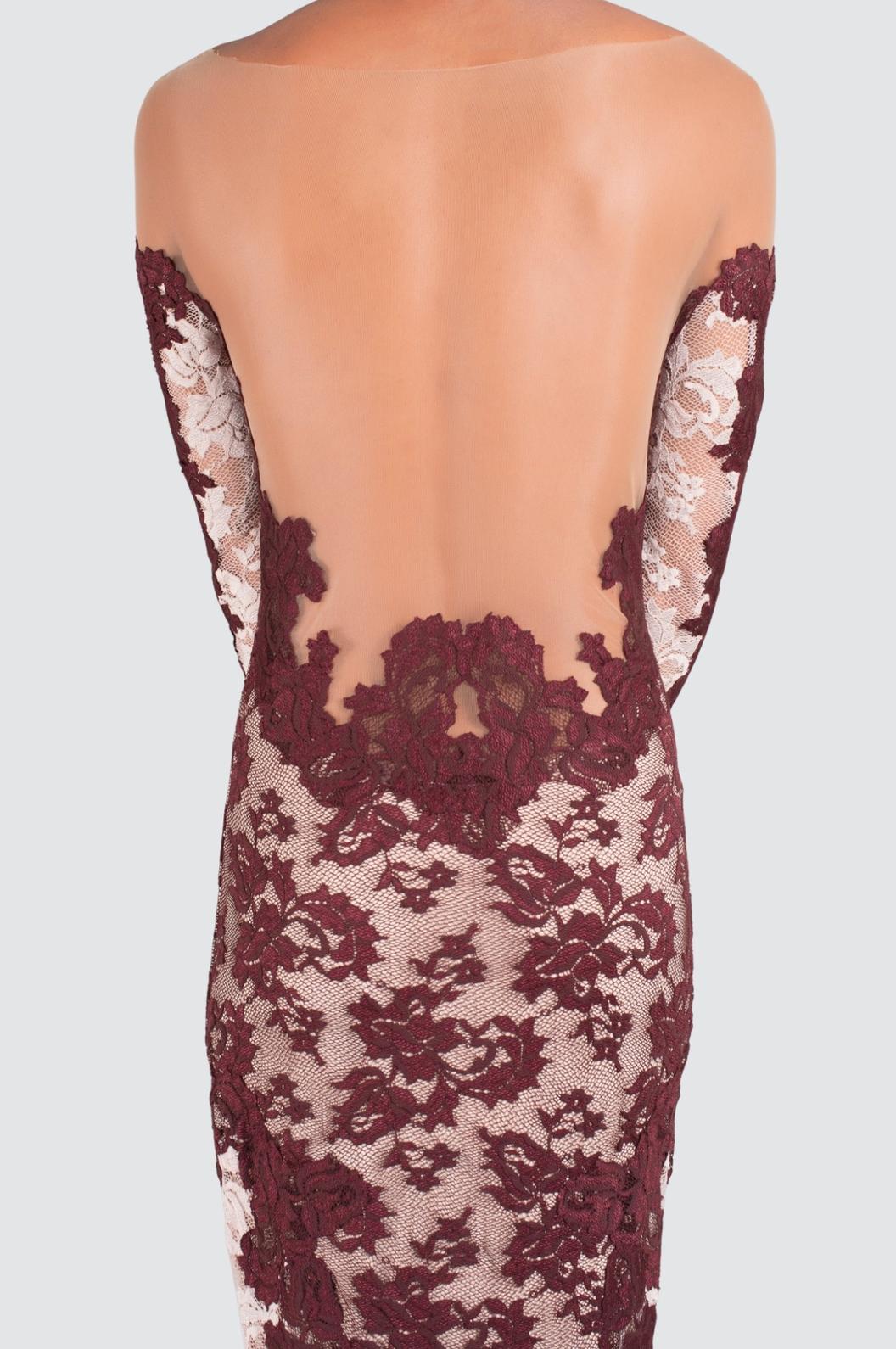 Robe sirène éthérée à épaules dénudées avec tulle illusion