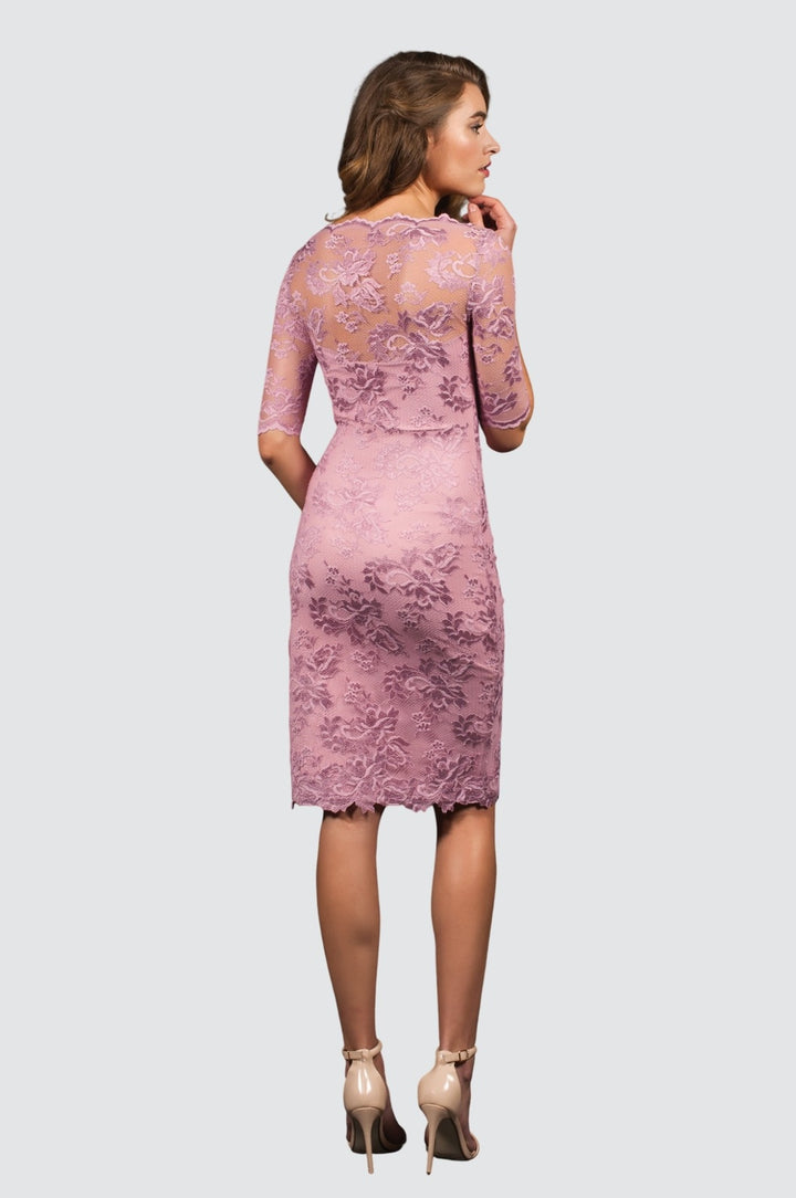 Cocktailkleid aus Spitze mit Swarovski-Kristallen