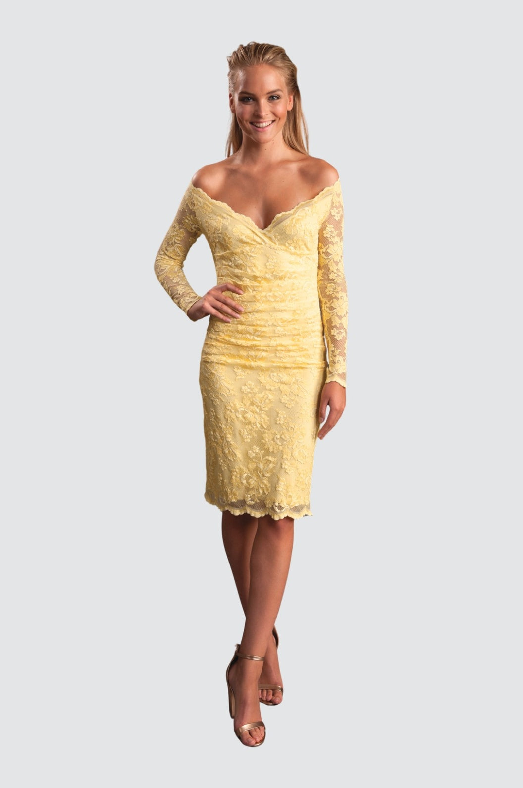 Schulterfreies Midikleid