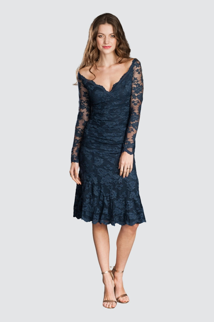 Robe trapèze en dentelle avec illusion