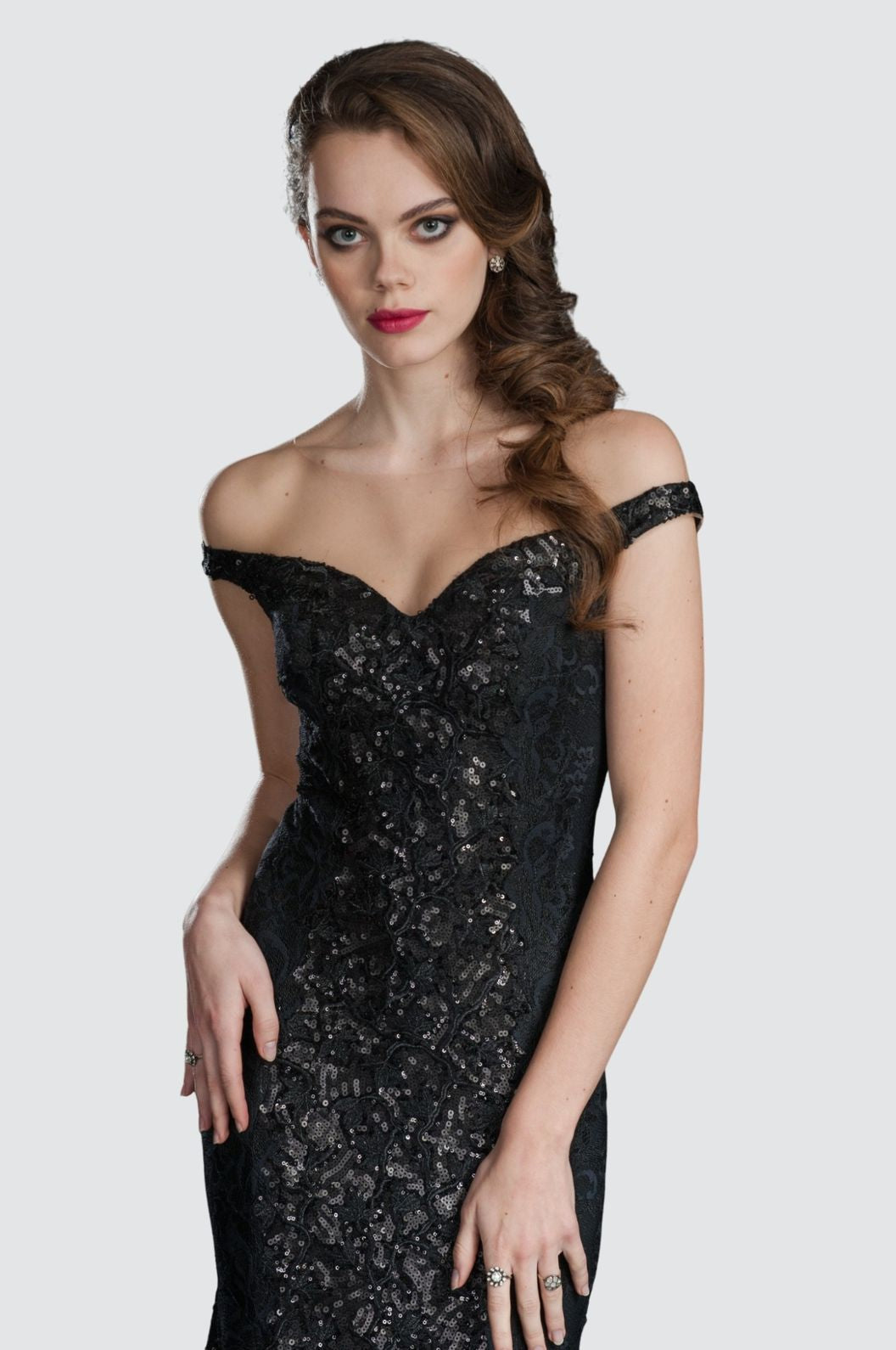 Robe trapèze en dentelle avec illusion