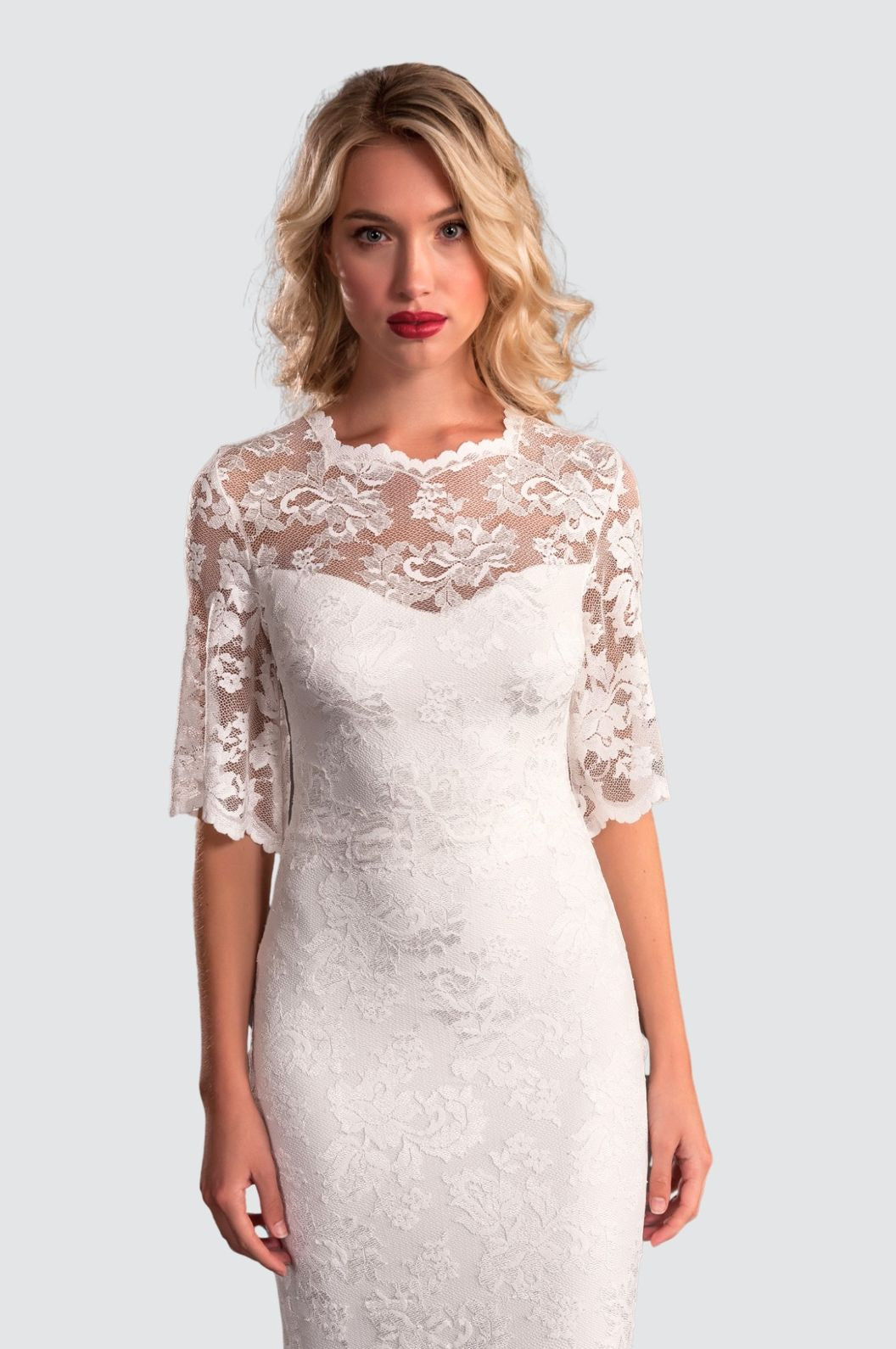 Klassisches Cocktailkleid aus Spitze