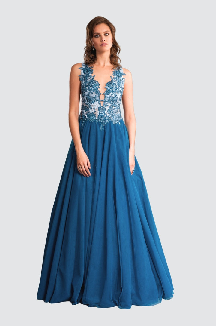 Robe mi-longue bouffante à col en V