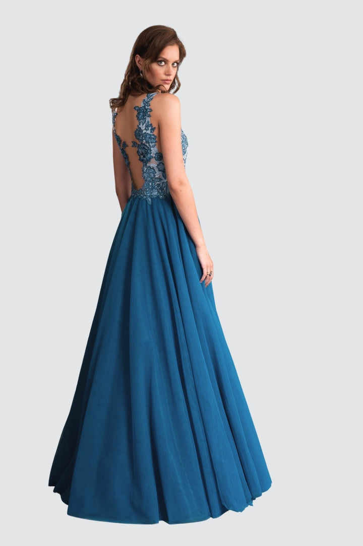 Robe mi-longue bouffante à col en V