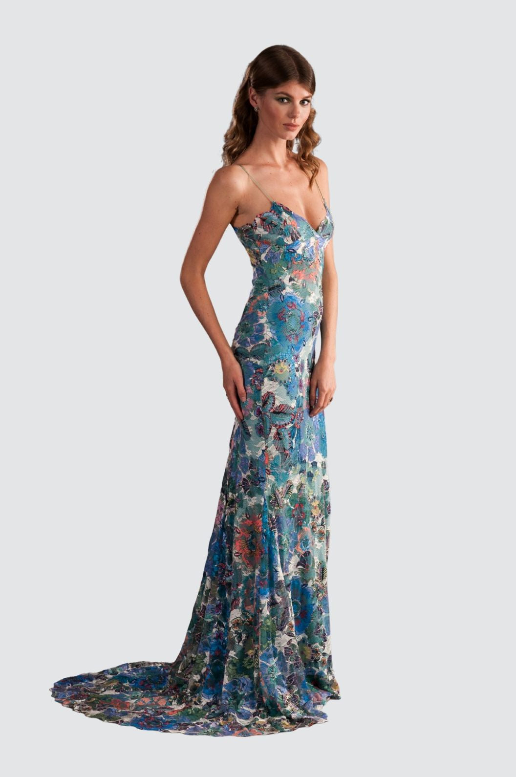 Robe fleurie à bretelles