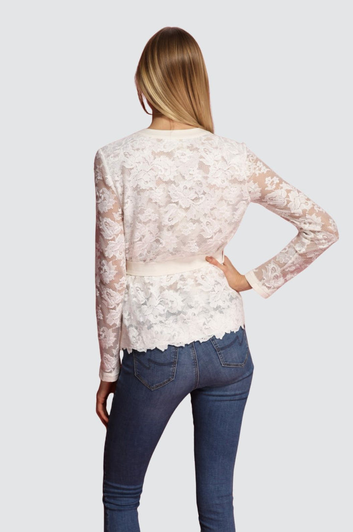 Cardigan en dentelle avec ceinture