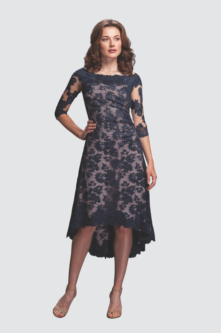 Robe midi avec bordure