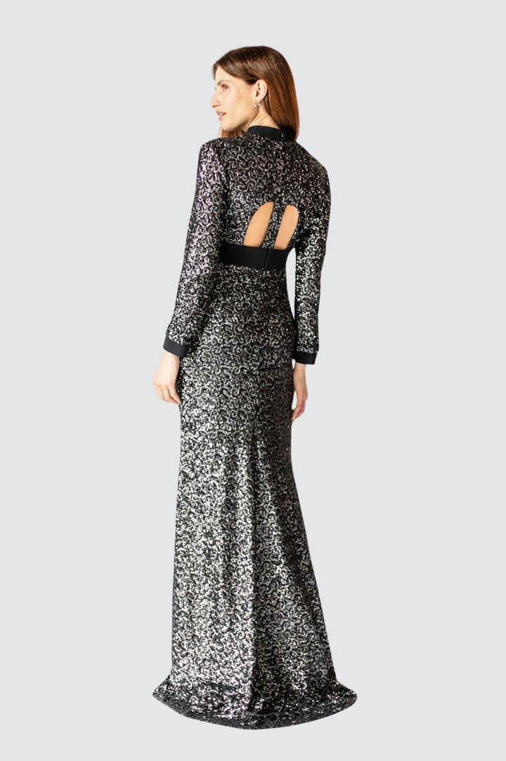 Leuchtendes Kleid mit lasergeschnittenen Pailletten