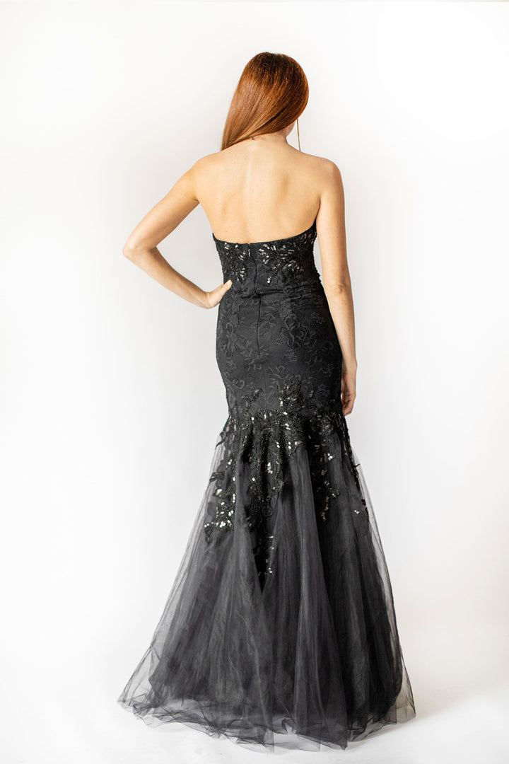 Noir Strapless Tulle Mermaid Gown