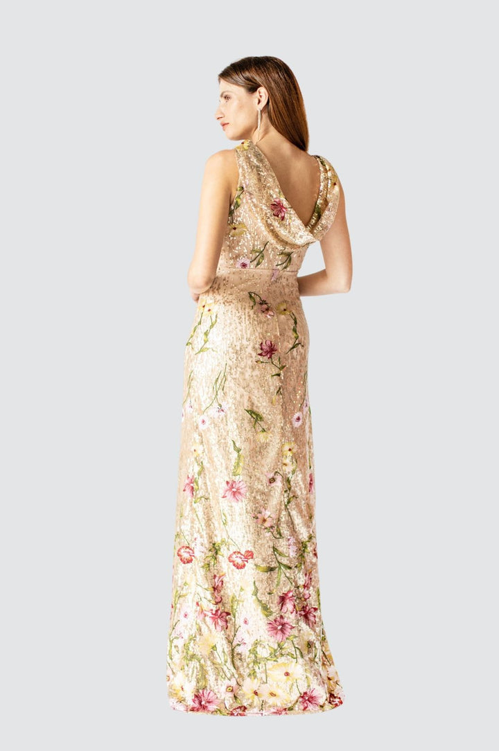 Paillettenkleid mit vergoldeter Blüte und drapiertem Rücken