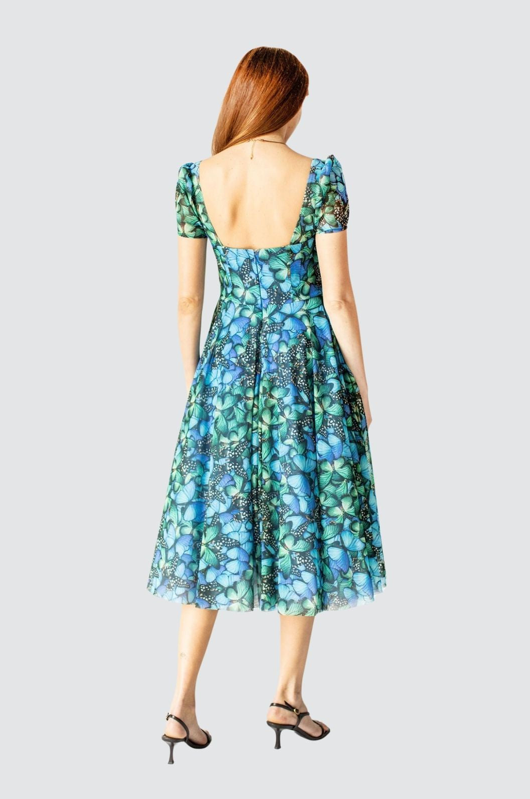 Robe à manches courtes en cœur