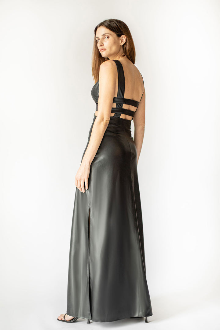Edgy Cut-Out-Langes Kleid aus veganem Leder