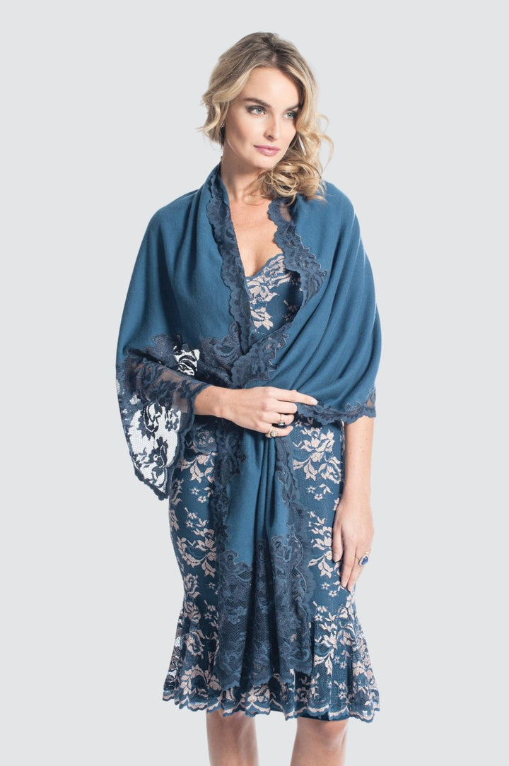 Écharpe en cachemire et dentelle