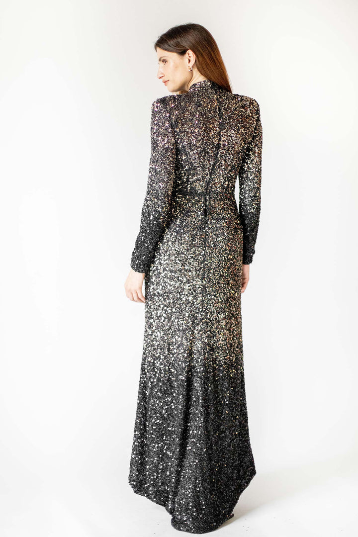 Langes Couture-Kleid „Göttin“ aus Metall mit Farbverlauf