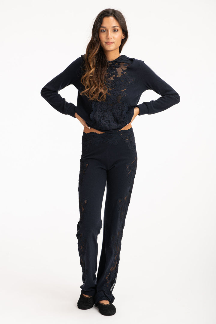 Cashmer top with lace-0