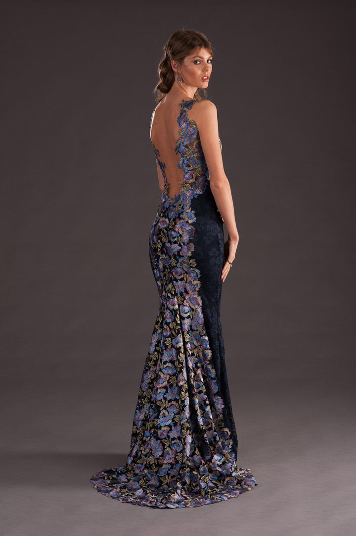 Elegant Gown with Open Back-4