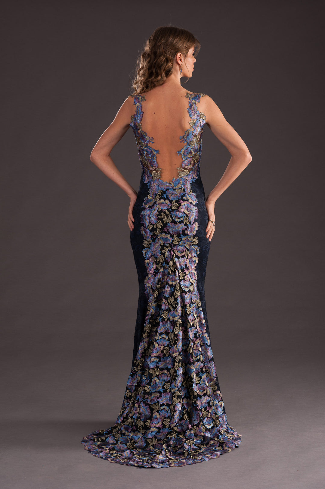 Elegant Gown with Open Back-3